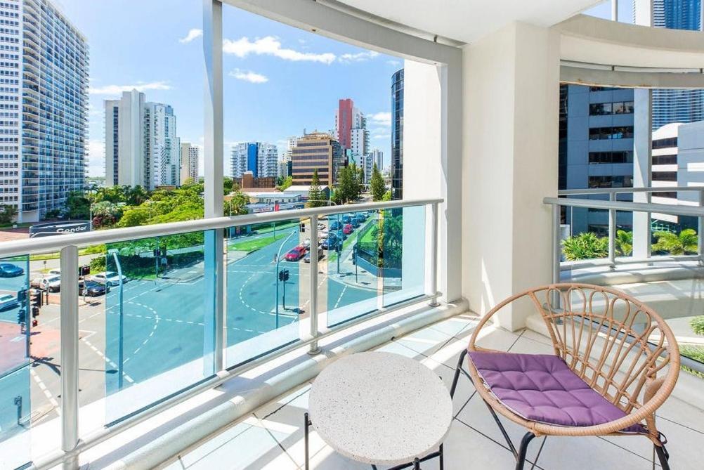 Apartamento Deluxe Chevron Renaissance Gold Coast Exterior foto